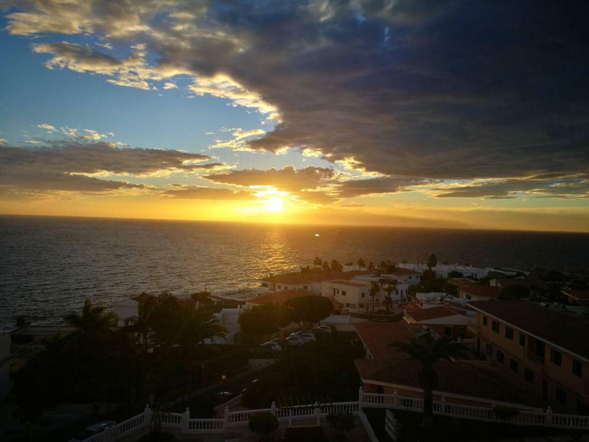 Volcano Beach Views & Wifi Puerto de Santiago  Exterior foto